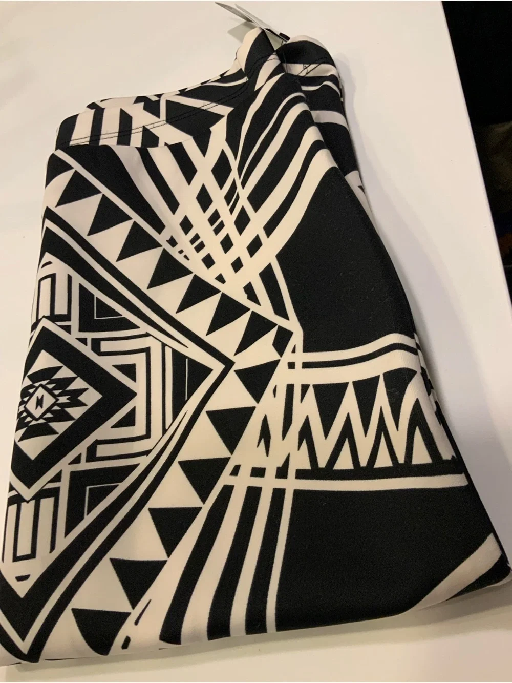 BCX Black & Cream Geometric Midi Pencil Skirt